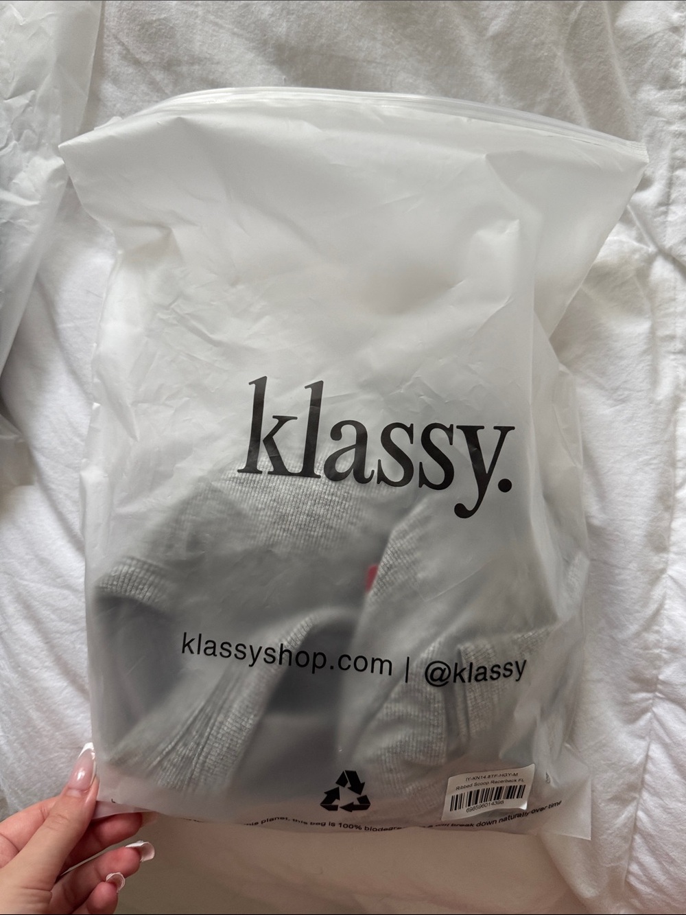 NWT Klassy Ribbed Scoop Neck Racerback Built in Bra Tank Top - Picture 6 of 7